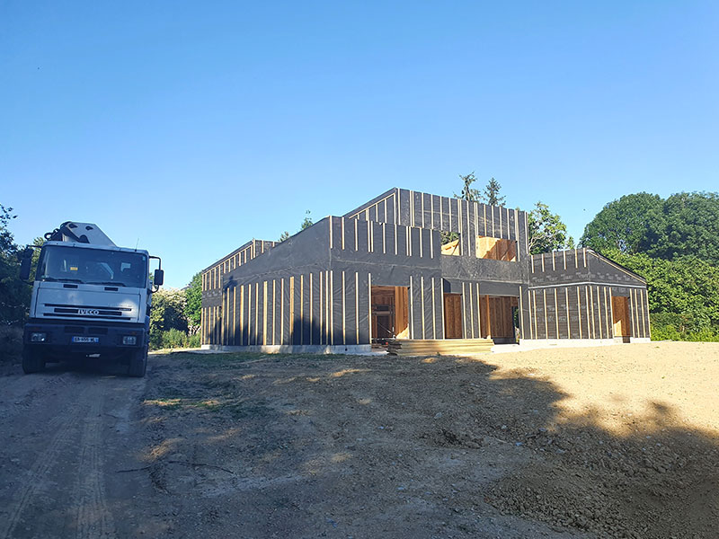 peltier-pose-de-charpente-et-couverture-en-mayenne-53 peltier-pose-de-charpente-et-couverture-en-mayenne-53 -peltier-pose-de-charpente-et-couverture-en-mayenne-53- -peltier-pose-de-charpente-et-couverture-en-mayenne-53- Peltier Charpentier Mayenne 53 Img 1