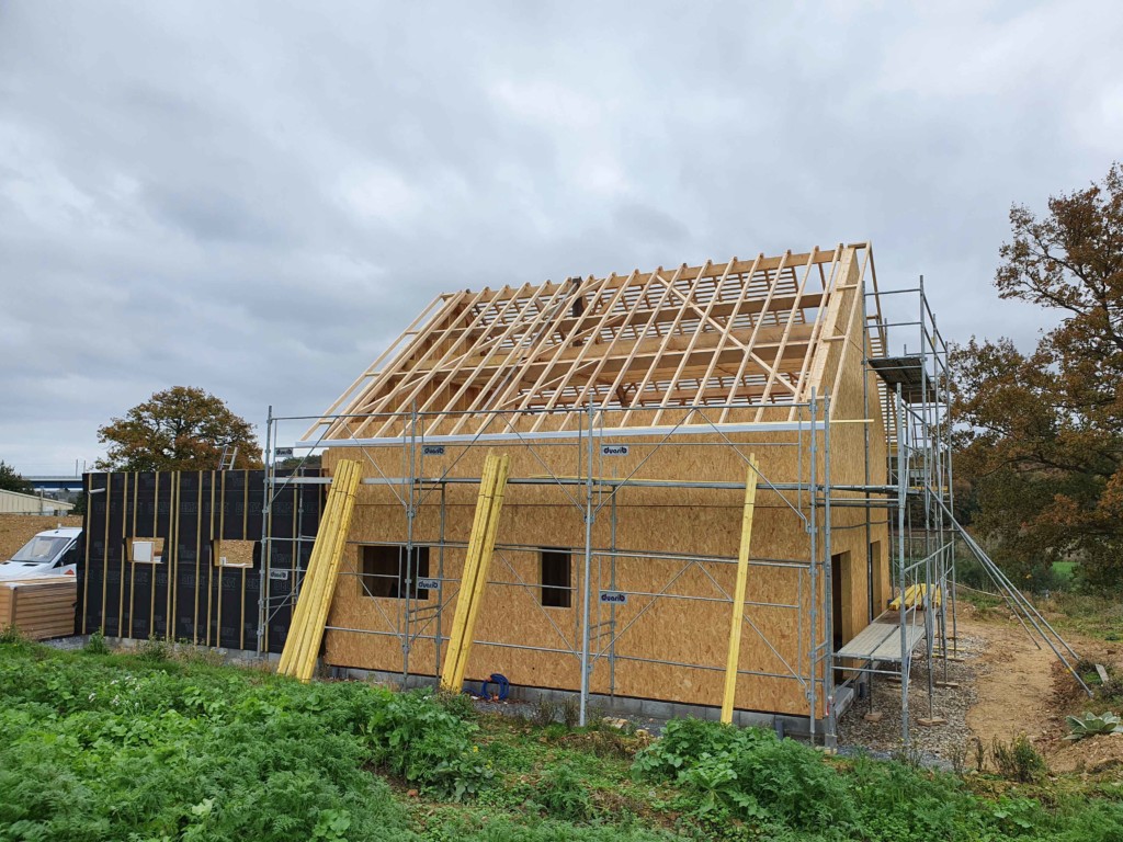 peltier-pose-de-charpente-et-couverture-en-mayenne-53 peltier-pose-de-charpente-et-couverture-en-mayenne-53 -peltier-pose-de-charpente-et-couverture-en-mayenne-53- -peltier-pose-de-charpente-et-couverture-en-mayenne-53- Peltier Charpentier Mayenne 53 Img1